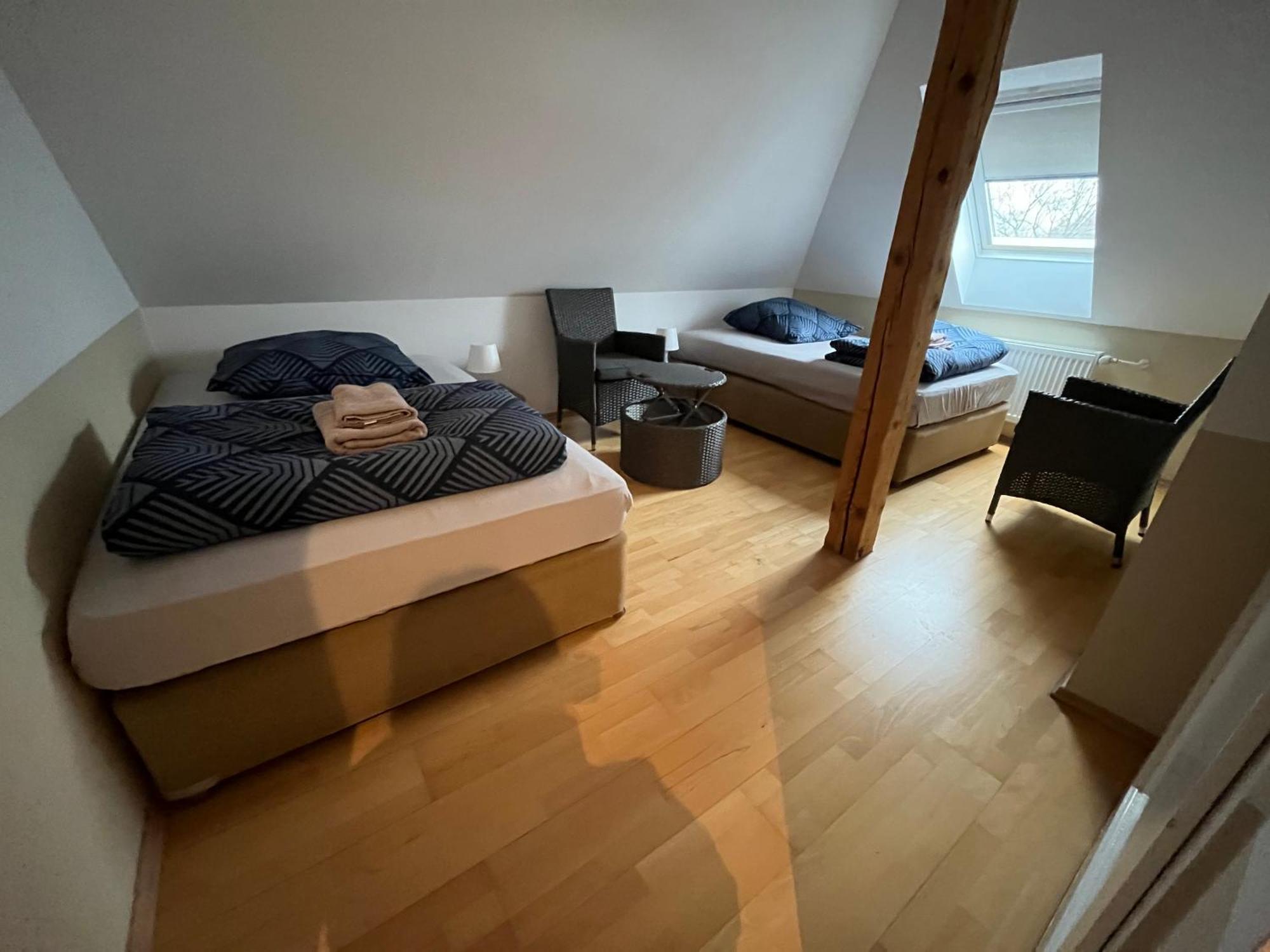 Doppelzimmer-Bad-Kuehlschrank-Tv-19 Meine ภายนอก รูปภาพ